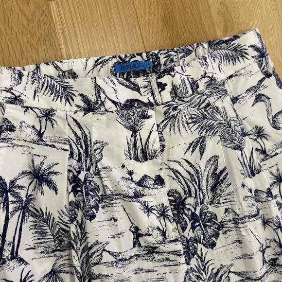 J McLaughlin NWOT Blue and White Printed Wide-Leg Pants - Picture 5 of 7